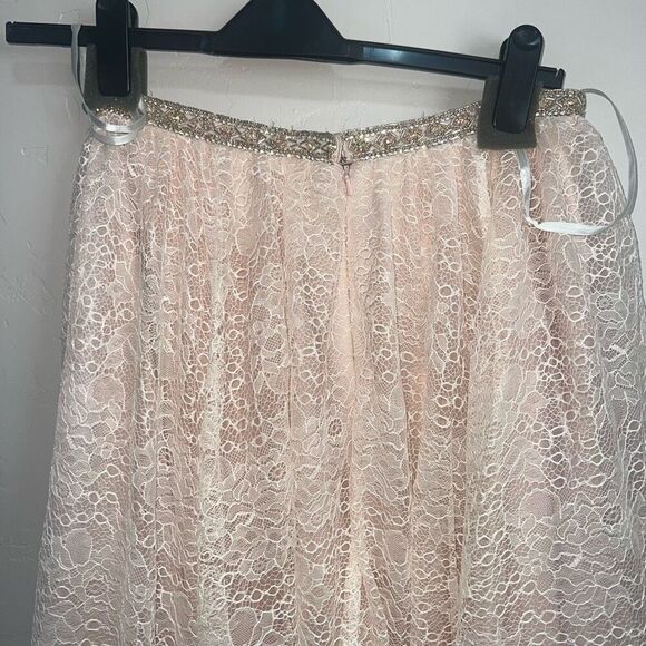 2 CUTE BY J MICHEAL'S pink lace maxi skirt - Picture 6 of 13